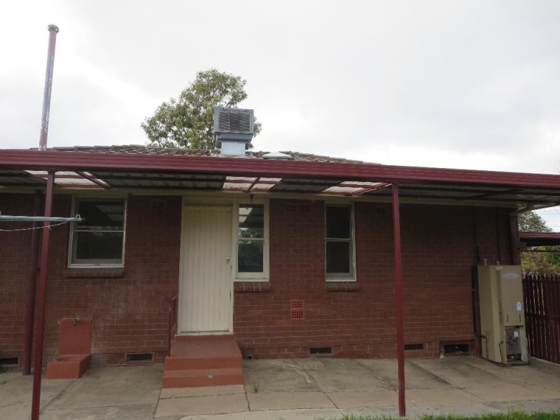 989 Captain Cook Drive, North Albury NSW 2640