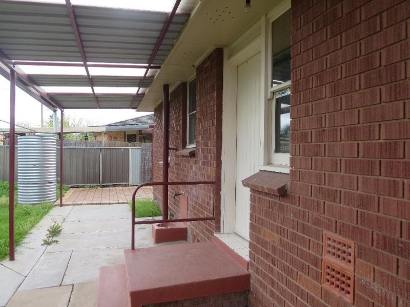 989 Captain Cook Drive, North Albury NSW 2640