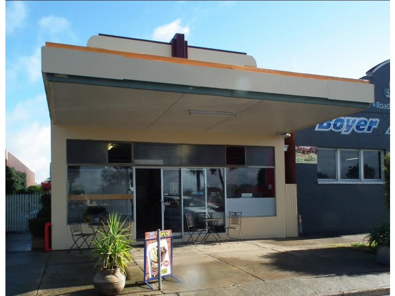 239 Honour Avenue, Corowa NSW 2646