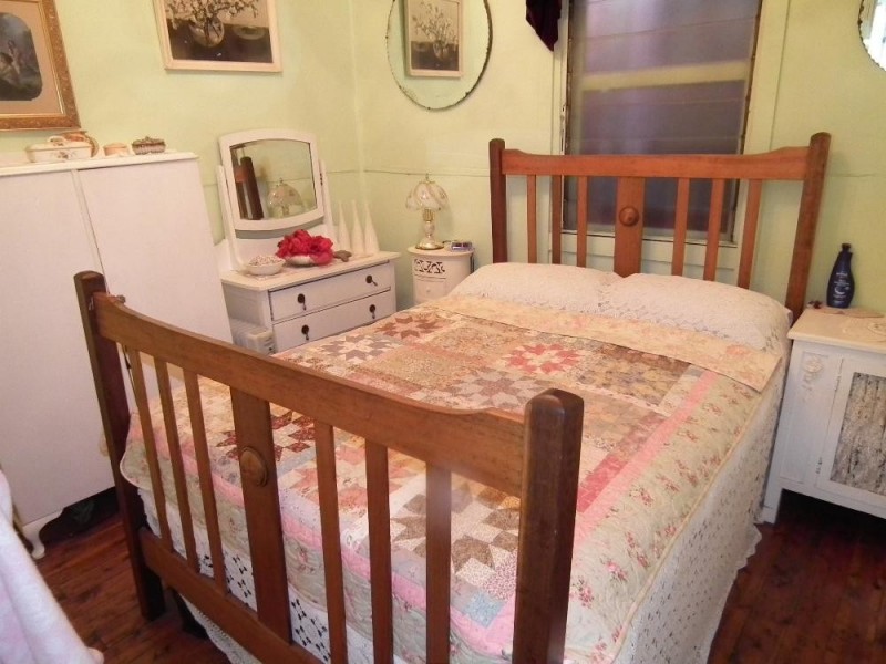 239 Honour Avenue, Corowa NSW 2646