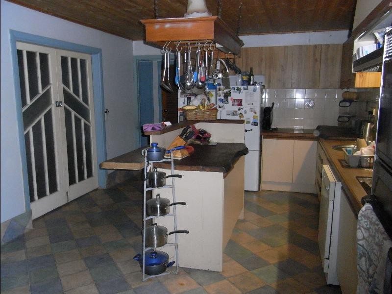 100 Victoria Street, Howlong NSW 2643