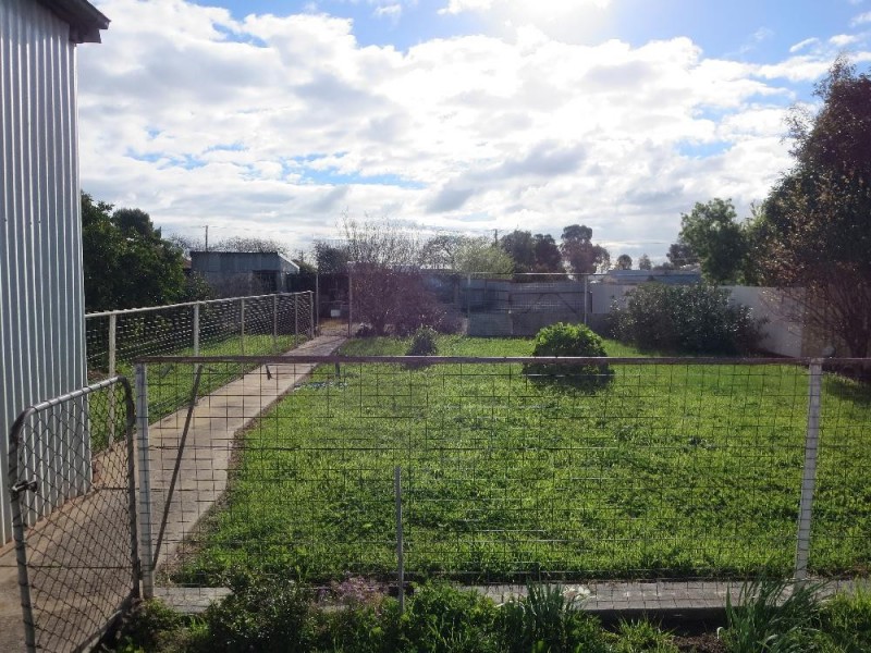 3 Fraser Street, Culcairn NSW 2660