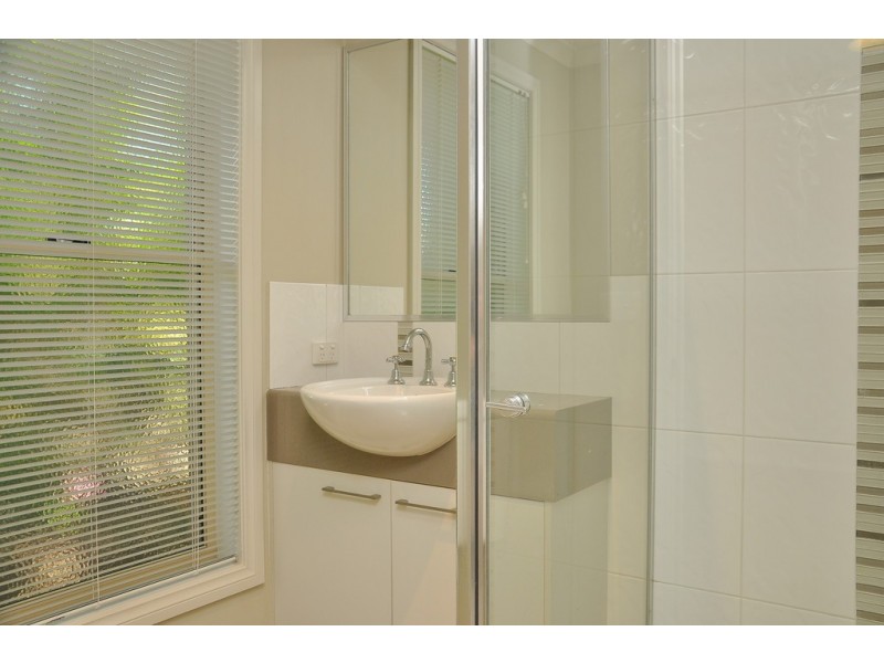 7 Bullfrog Court, Thurgoona NSW 2640