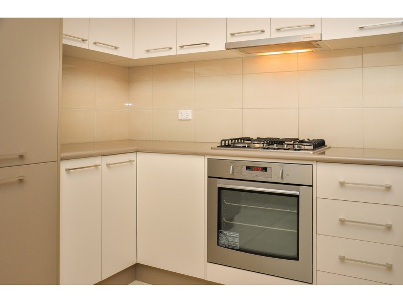 7 Bullfrog Court, Thurgoona NSW 2640