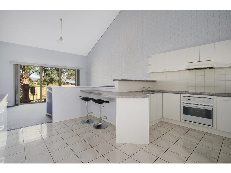 3/542 Kotthoff Street, Lavington NSW 2641