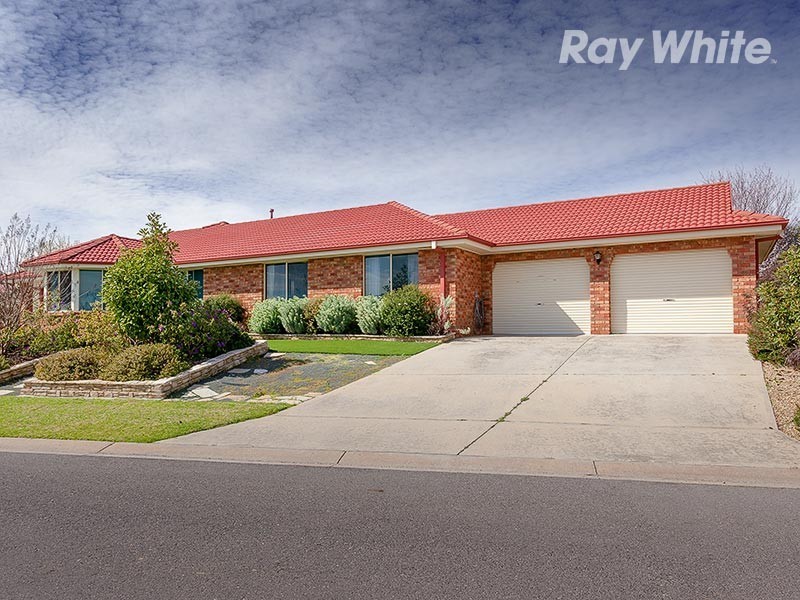 25 Honeysuckle Street, Thurgoona NSW 2640