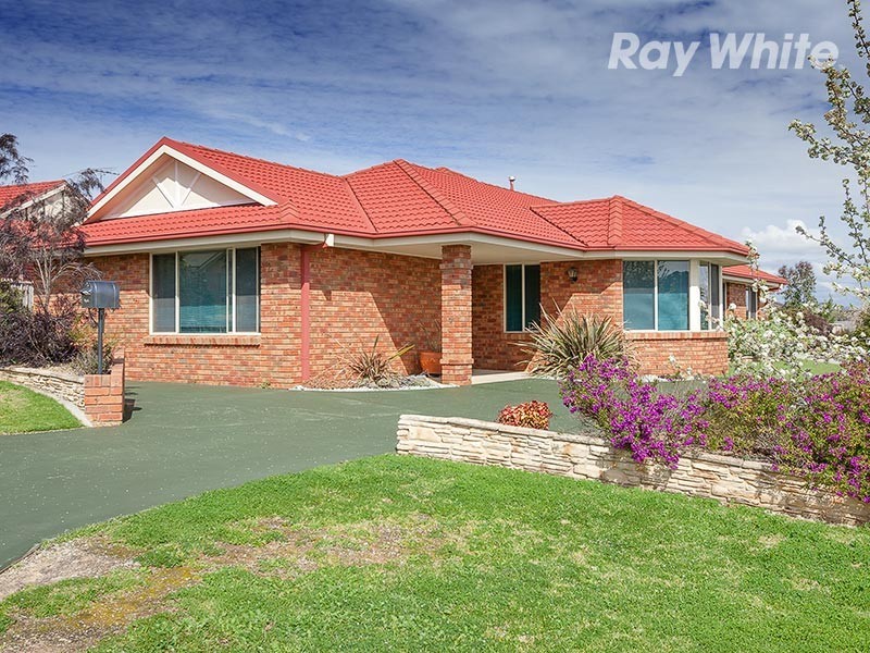 25 Honeysuckle Street, Thurgoona NSW 2640