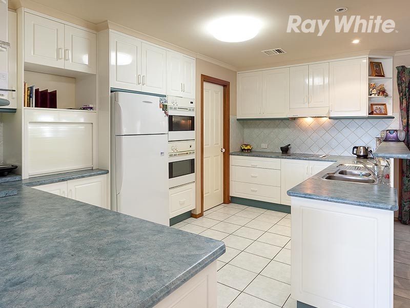 25 Honeysuckle Street, Thurgoona NSW 2640