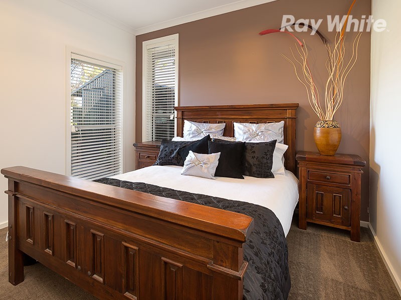 41 Champions Drive, Glenroy NSW 2640