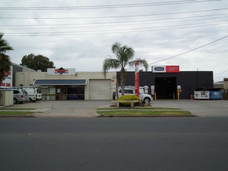 394 McDonald Road, Lavington NSW 2641
