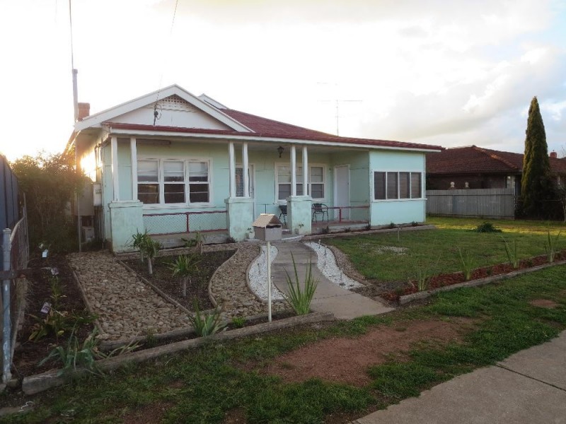 35 Commercial Street, Walla Walla NSW 2659