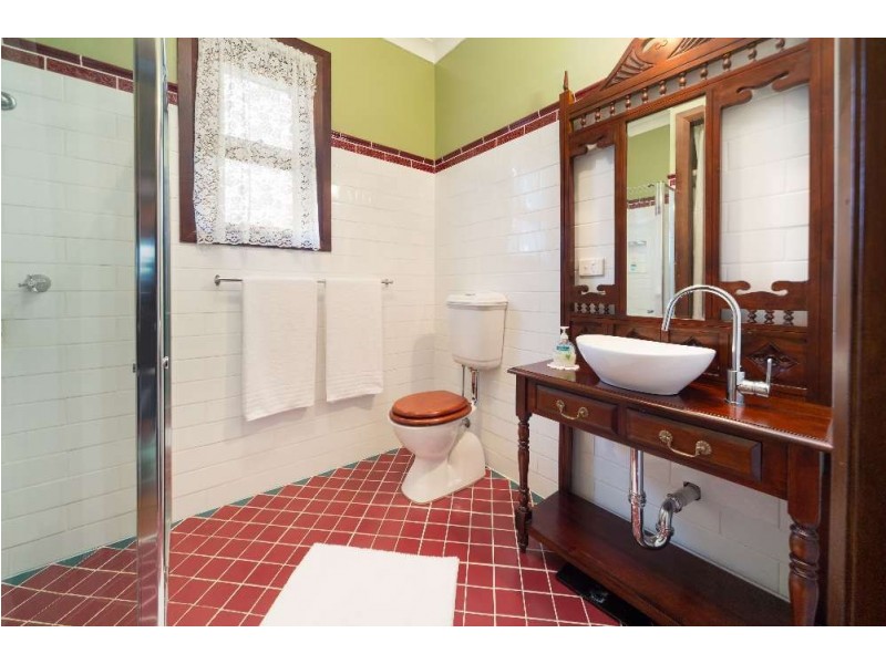 424 Hovell Street, Albury NSW 2640