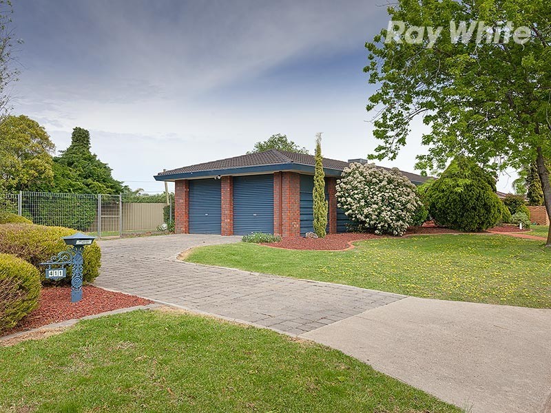 411 Romani Drive, Lavington NSW 2641