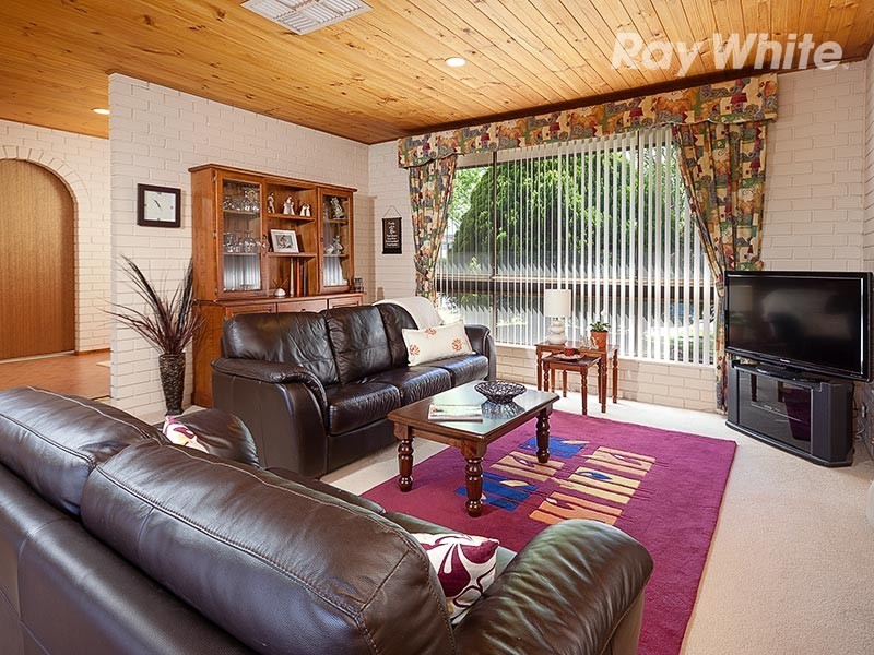 411 Romani Drive, Lavington NSW 2641