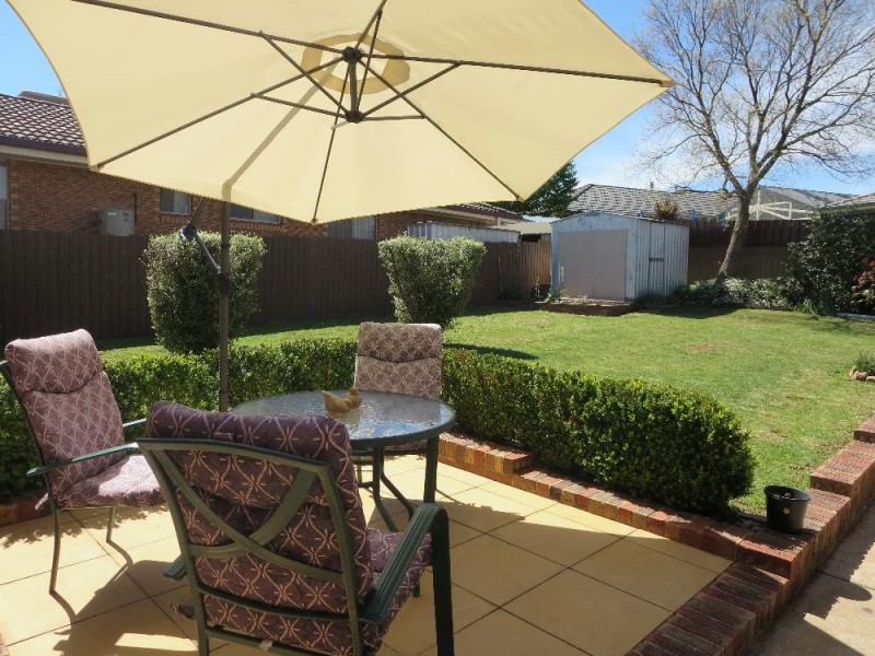 42 La Fontaine Avenue, Lavington NSW 2641