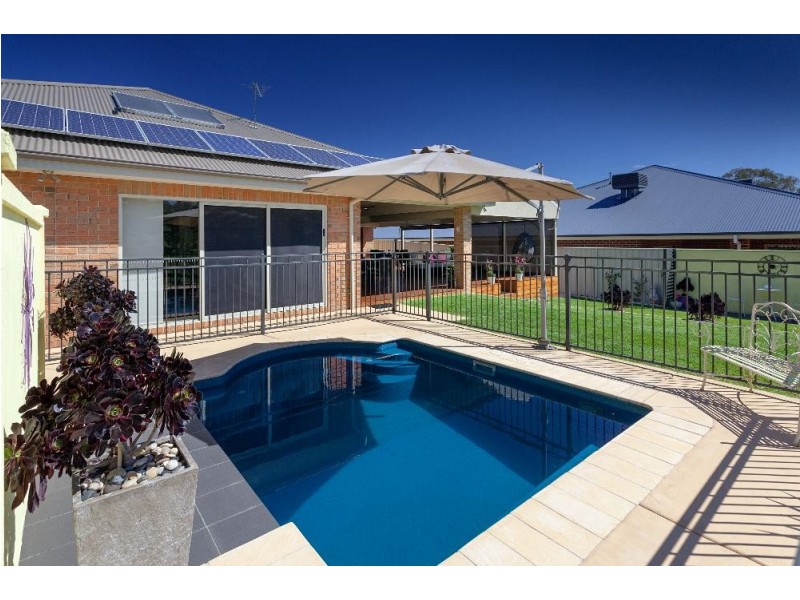 7 Bolger Court, Thurgoona NSW 2640
