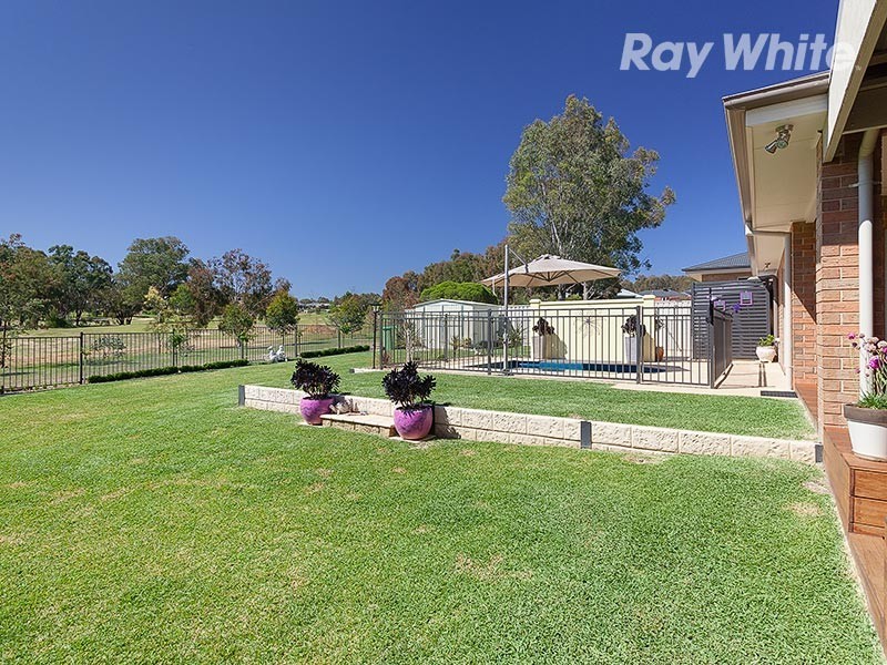 7 Bolger Court, Thurgoona NSW 2640