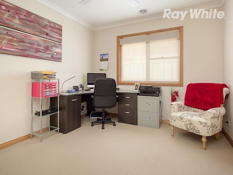 7 Bolger Court, Thurgoona NSW 2640