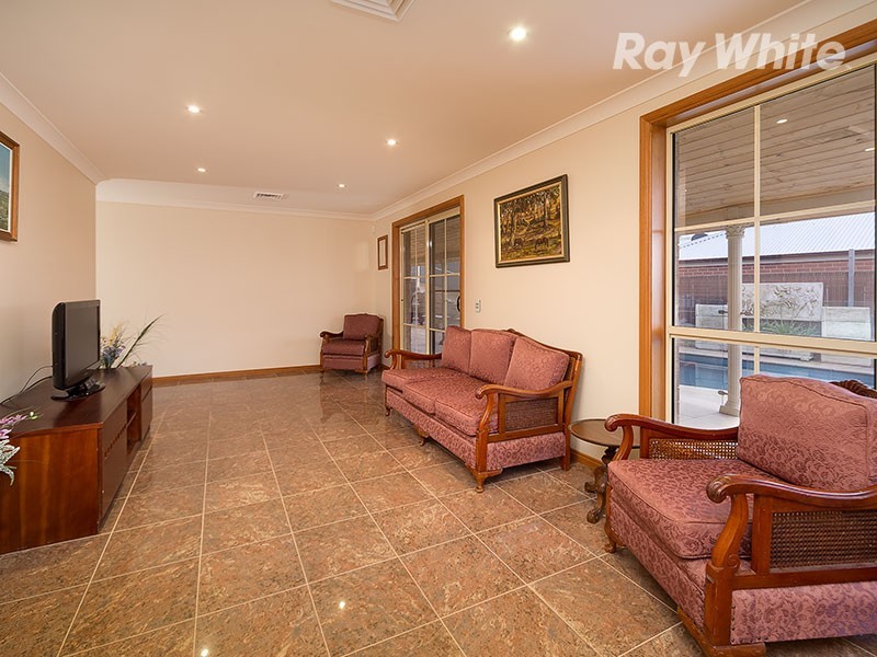 5 Grandeur Place, East Albury NSW 2640