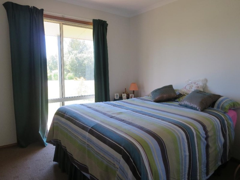 60 Munro Street, Culcairn NSW 2660