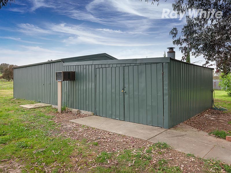51 Hueske Road, Jindera NSW 2642