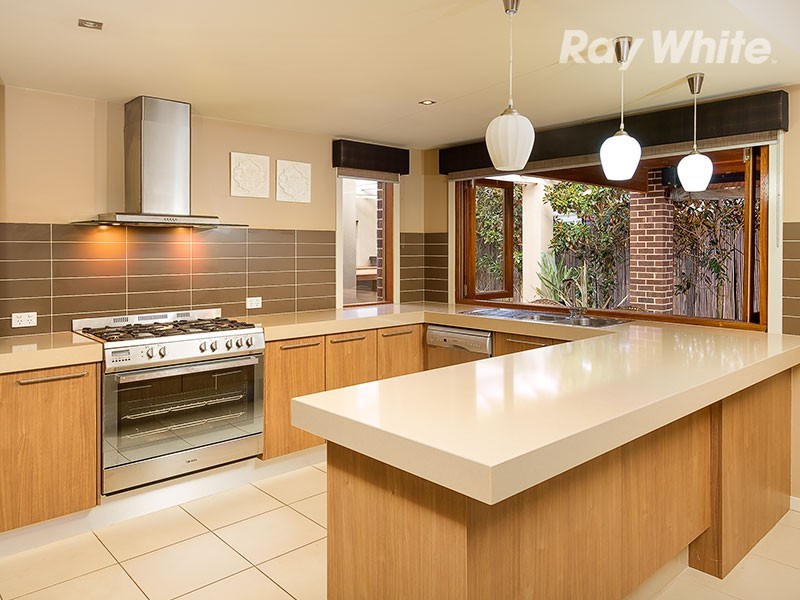4 Black Springs Circuit, Albury NSW 2640
