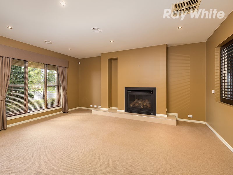 4 Black Springs Circuit, Albury NSW 2640