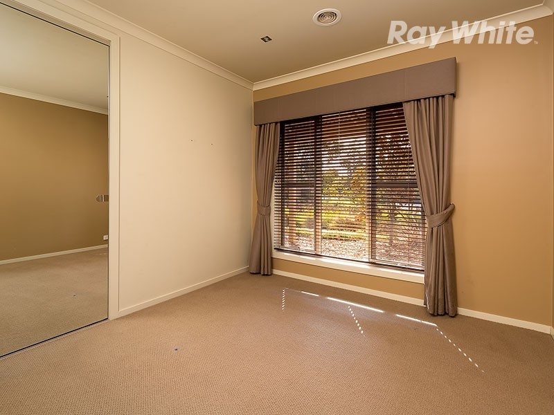 4 Black Springs Circuit, Albury NSW 2640