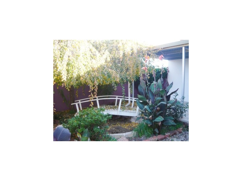 1040 Barooga Street, North Albury NSW 2640