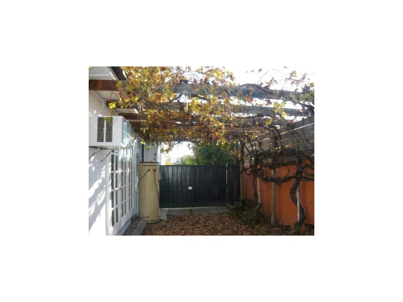 1040 Barooga Street, North Albury NSW 2640