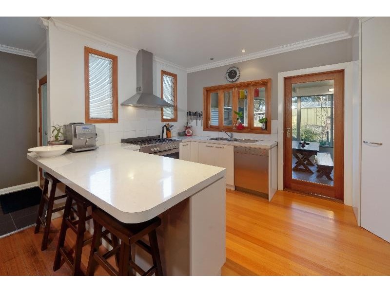 162 Sturt Street, Howlong NSW 2643