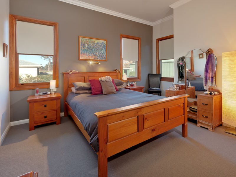 162 Sturt Street, Howlong NSW 2643