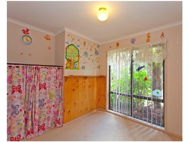 92 Hammer Street, Howlong NSW 2643