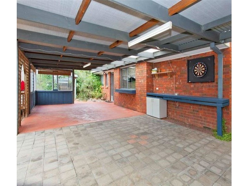92 Hammer Street, Howlong NSW 2643