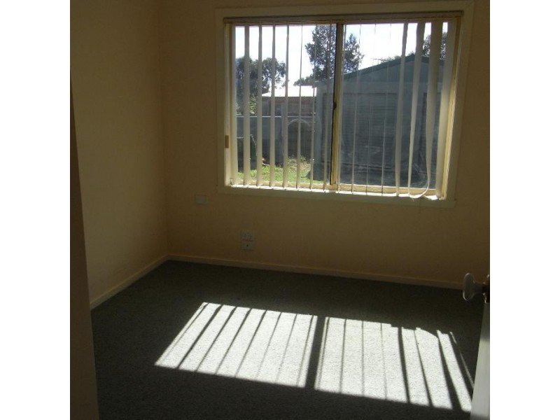 44 Larmer Street, Howlong NSW 2643