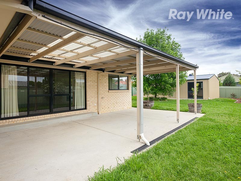 77 The Avenue, Thurgoona NSW 2640