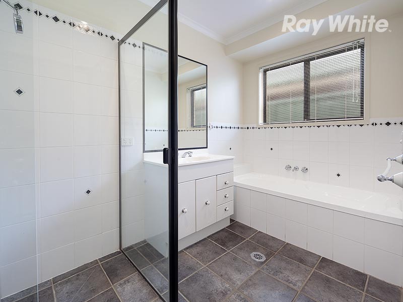 77 The Avenue, Thurgoona NSW 2640