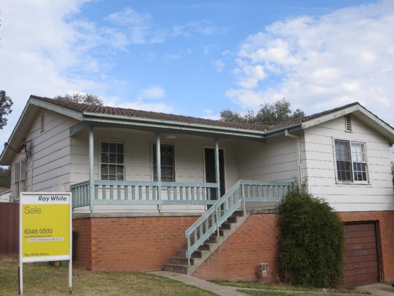 35 Hibiscus Crescent, West Albury NSW 2640