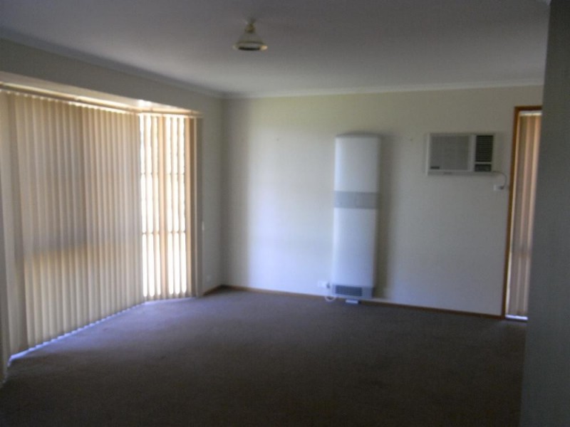 152 Jude Street, Howlong NSW 2643