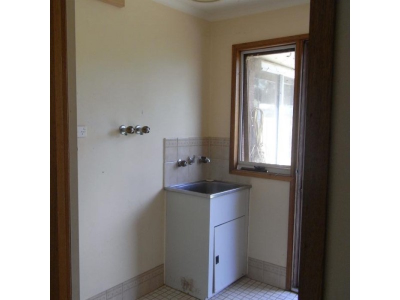 152 Jude Street, Howlong NSW 2643