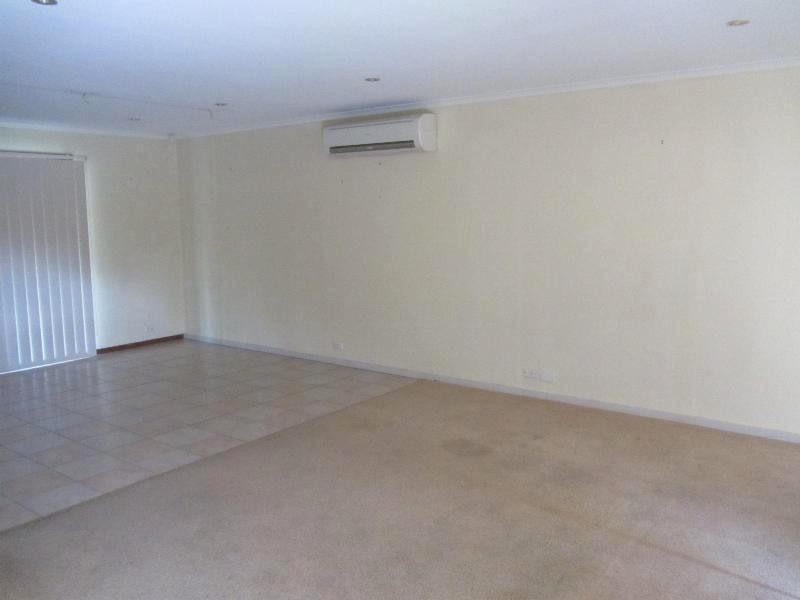 20 Julie Place, Lavington NSW 2641