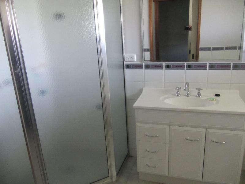 20 Julie Place, Lavington NSW 2641