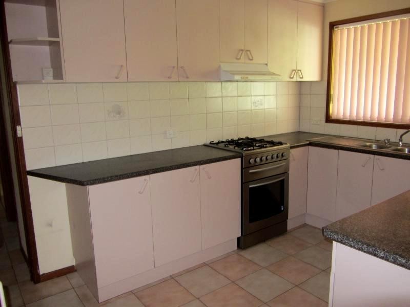 20 Julie Place, Lavington NSW 2641