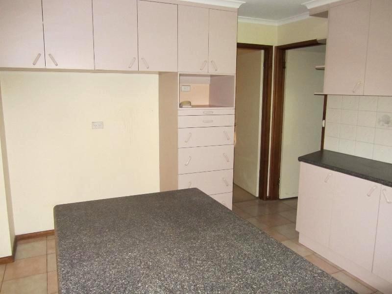 20 Julie Place, Lavington NSW 2641