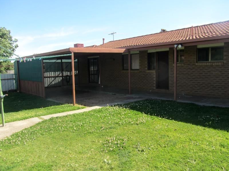 20 Julie Place, Lavington NSW 2641