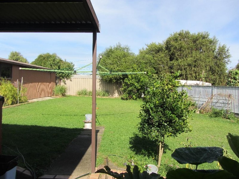 4 Candlebark Street, Thurgoona NSW 2640