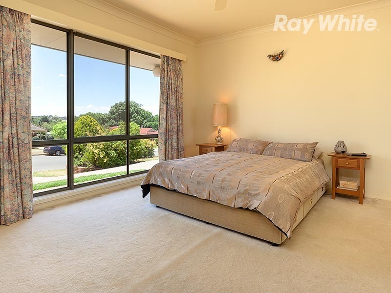 1 Palm Drive, East Albury NSW 2640