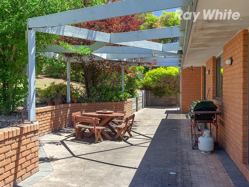 1 Palm Drive, East Albury NSW 2640