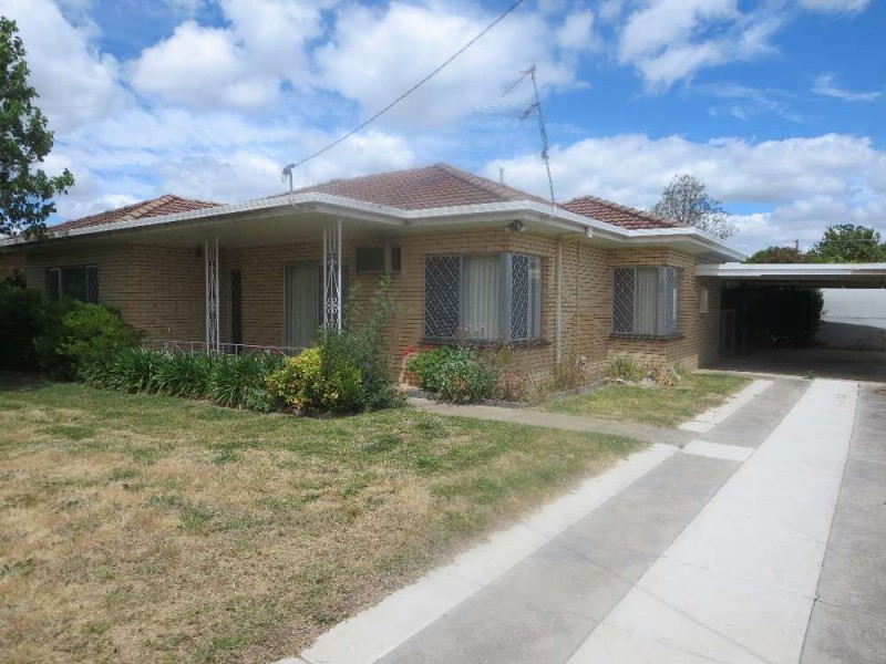 397 Parnall Street, Lavington NSW 2641