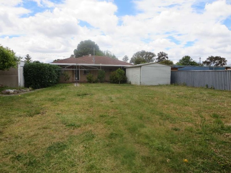 397 Parnall Street, Lavington NSW 2641